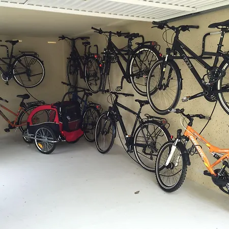 Bett & Bike Eden Lägenhet *