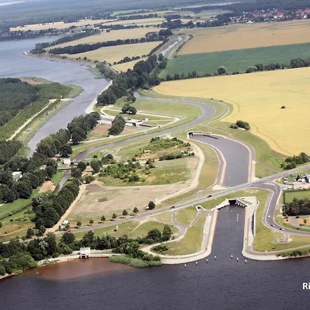 Bett & Bike Eden Lägenhet *