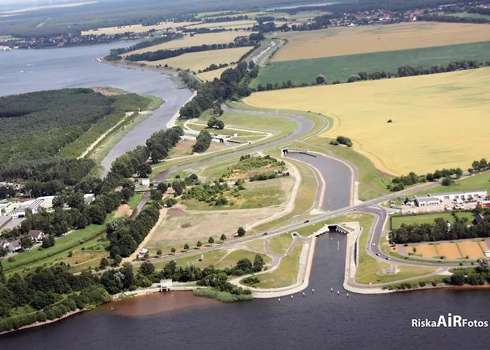 Bett & Bike Eden 아파트 *